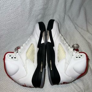 2020 Air Jordan 5 Retro Fire Red Sz 7Y